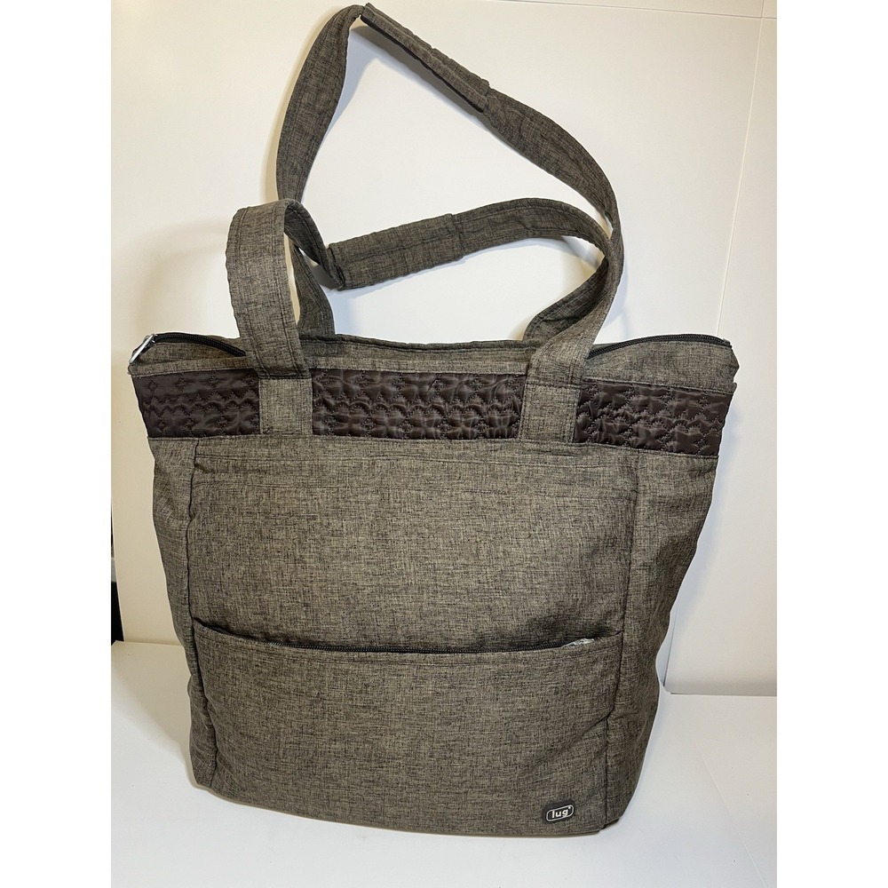 Lug Tote Bag in Brown and Dark Brown